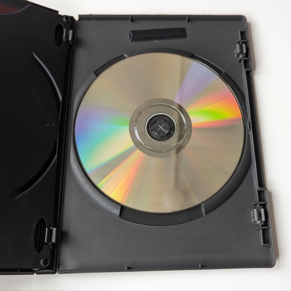 2/$15 Pirates of the Caribbean: The Curse of the Black Pearl DVD - Picture 10 of 11